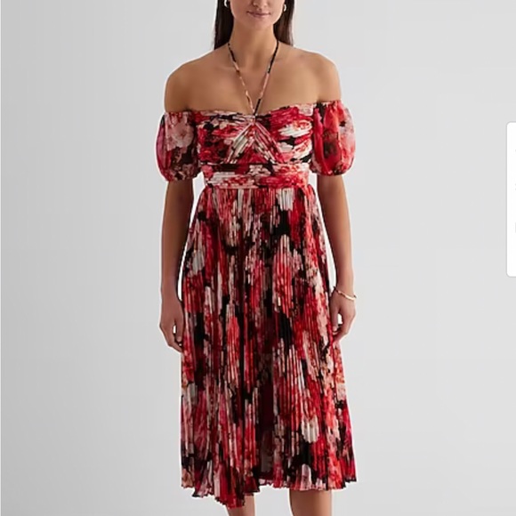 Express Dresses & Skirts - Floral dress